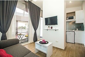 Idro apartments directly at the beach