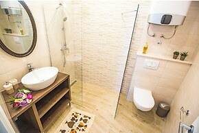 Idro apartments directly at the beach