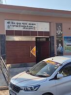 Shri Ved Vrinda Dham Aashram