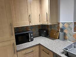 Russell Square Apartment