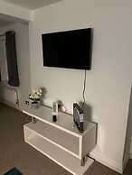 Russell Square Apartment