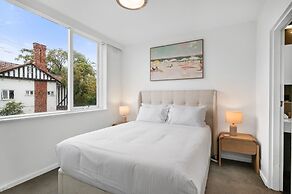 St Kilda Retreat Near Beach & Cafes