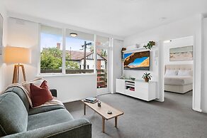 St Kilda Retreat Near Beach & Cafes