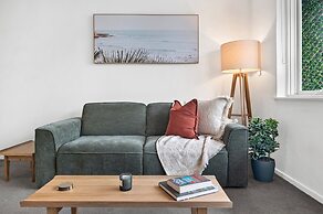 St Kilda Retreat Near Beach & Cafes
