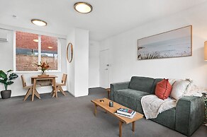 St Kilda Retreat Near Beach & Cafes