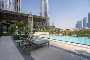 Luxurious 1BR at Grande Downtown