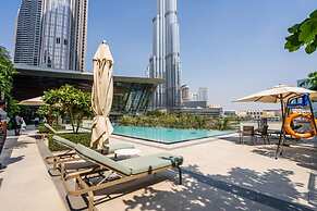 Luxurious 1BR at Grande Downtown