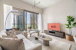 Luxurious 1BR at Grande Downtown