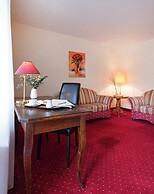 Hotel Biederstein am Englischen Garten