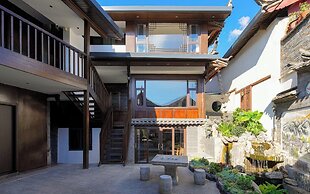 Lijiang Naxi Hereditary Courtyard