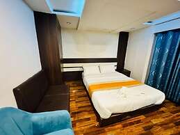 Hotel Dhaka Express