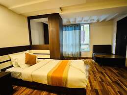 Hotel Dhaka Express