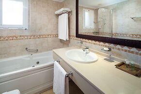 Malibu Breeze by Alfresco Stays