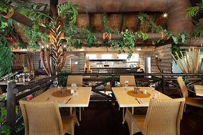 Malibu Breeze by Alfresco Stays