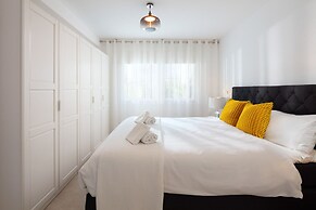 AS EXT Marb Vivero in Marbella