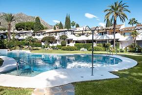 AS EXT Marb Vivero in Marbella