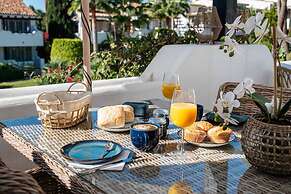 AS EXT Marb Vivero in Marbella