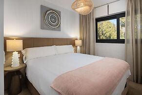 AS EXT Estp ONE 80 Suites 211a