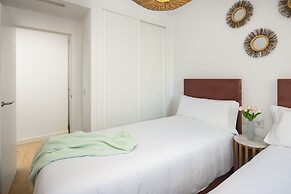AS EXT Estp ONE 80 Suites 211a