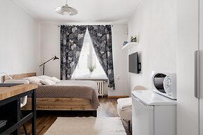 Premium Studio Apartment in the City