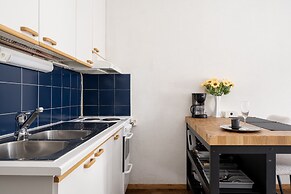 Premium Studio Apartment in the City