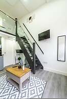 Studio in Central Reading- Next to Town Centre