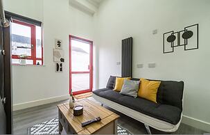 Studio in Central Reading- Next to Town Centre