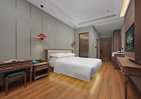 CloudView Hotel