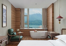 CloudView Hotel