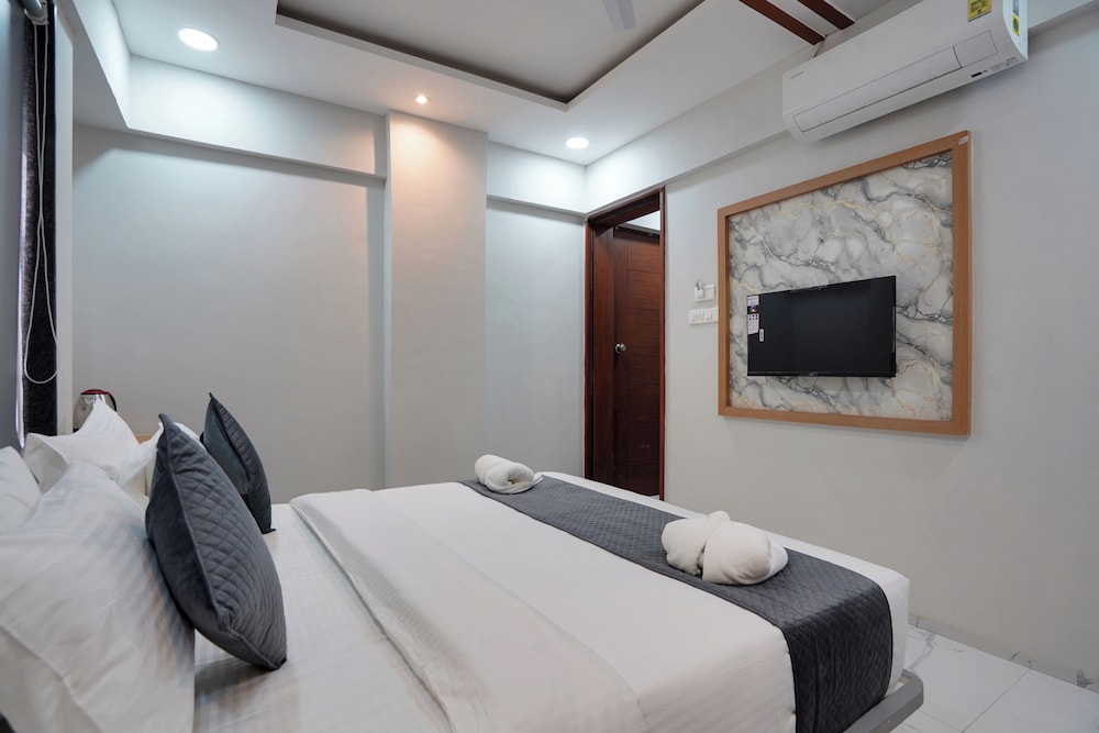 PALMERA INN