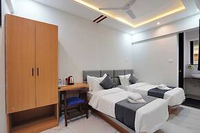 PALMERA INN