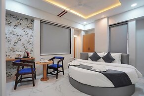 PALMERA INN
