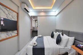 PALMERA INN