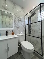 Oceanview Rooftop Escape & Pool