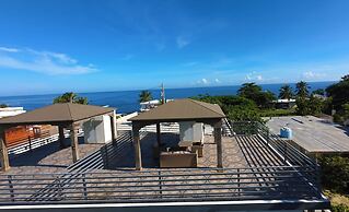Oceanview Rooftop Escape & Pool