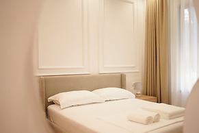 Avra Apartments