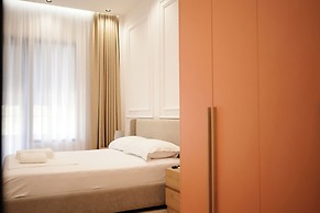Avra Apartments