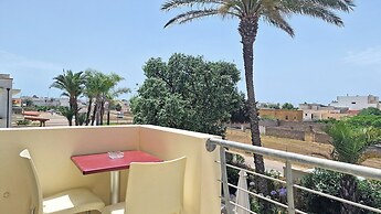 Maris Inn