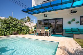 Harmony Villa - Private Pool BBQ Near Downtown