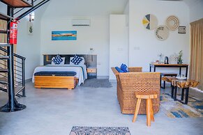 Sea Eagle Oceanfront