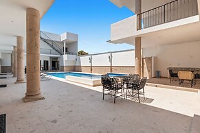 Casa Nacho Hotel by Monyxbnb