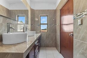 Casa Nacho Hotel by Monyxbnb