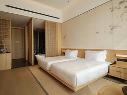 yeelen resort