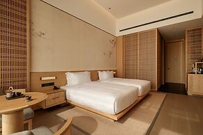 yeelen resort