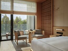 yeelen resort