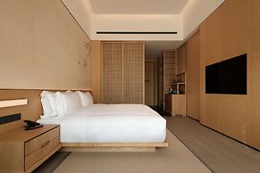 yeelen resort