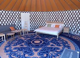 Recline Yurt