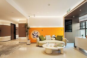 Panda Sleepy Hotel Chengdu Panda Base