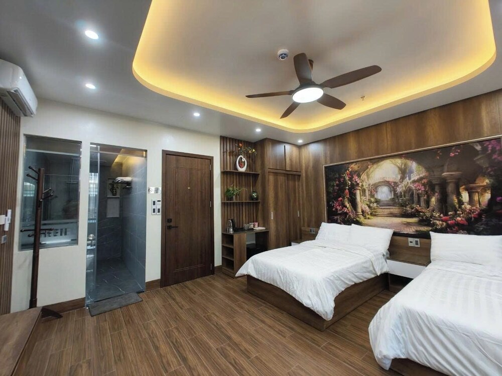 GREEN FAMILY HOTEL