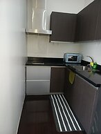 Ultra Luxury 66F Penthouse  Skyline View